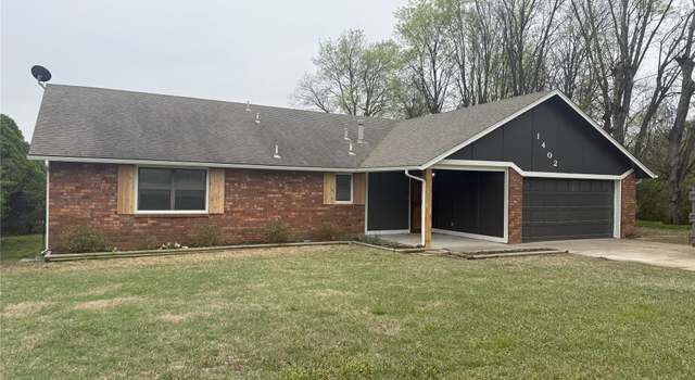 Photo of 1402 SE 9th St, Wagoner, OK 74467