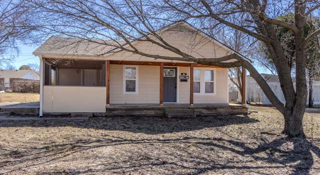 Photo of 304 E Park Blvd, Locust Grove, OK 74352