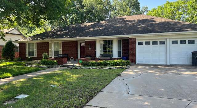 Photo of 7110 E 69th St, Tulsa, OK 74133