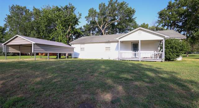 Photo of 1620 E 4th, Sulphur, OK 73086