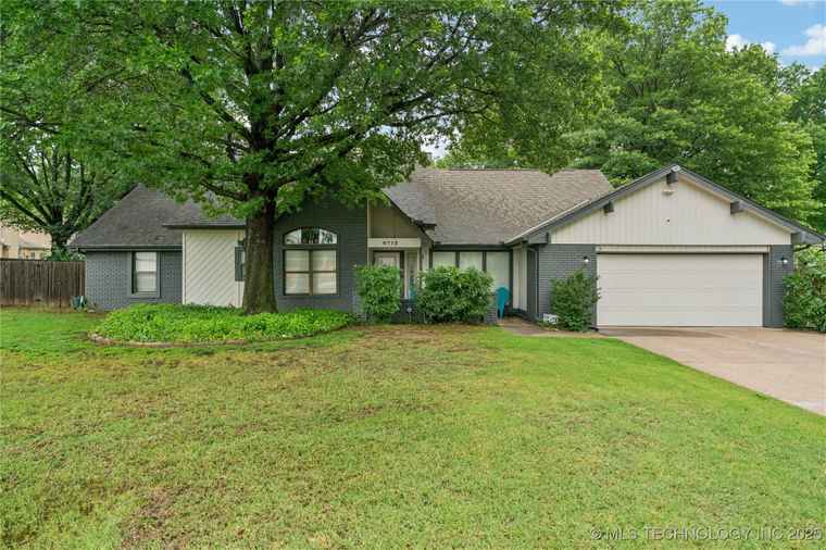 Photo of 8713 S 77th East Ave Tulsa, OK 74133