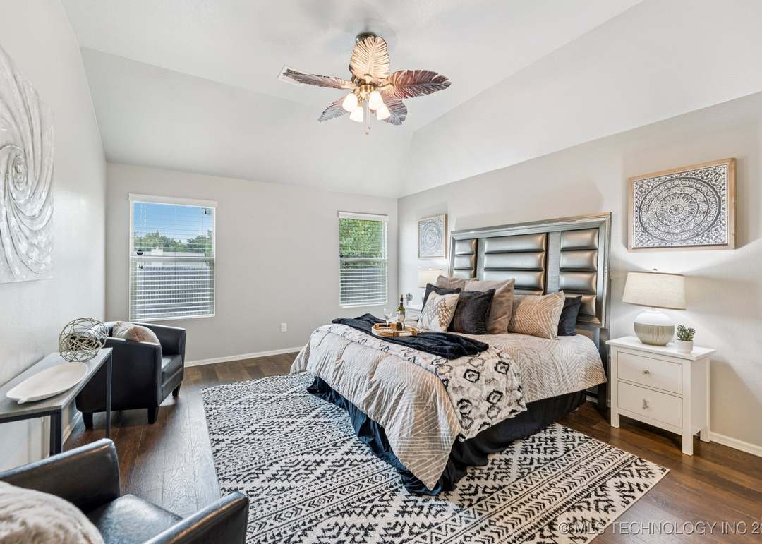 8731 E 136th St S, Bixby, OK 74008