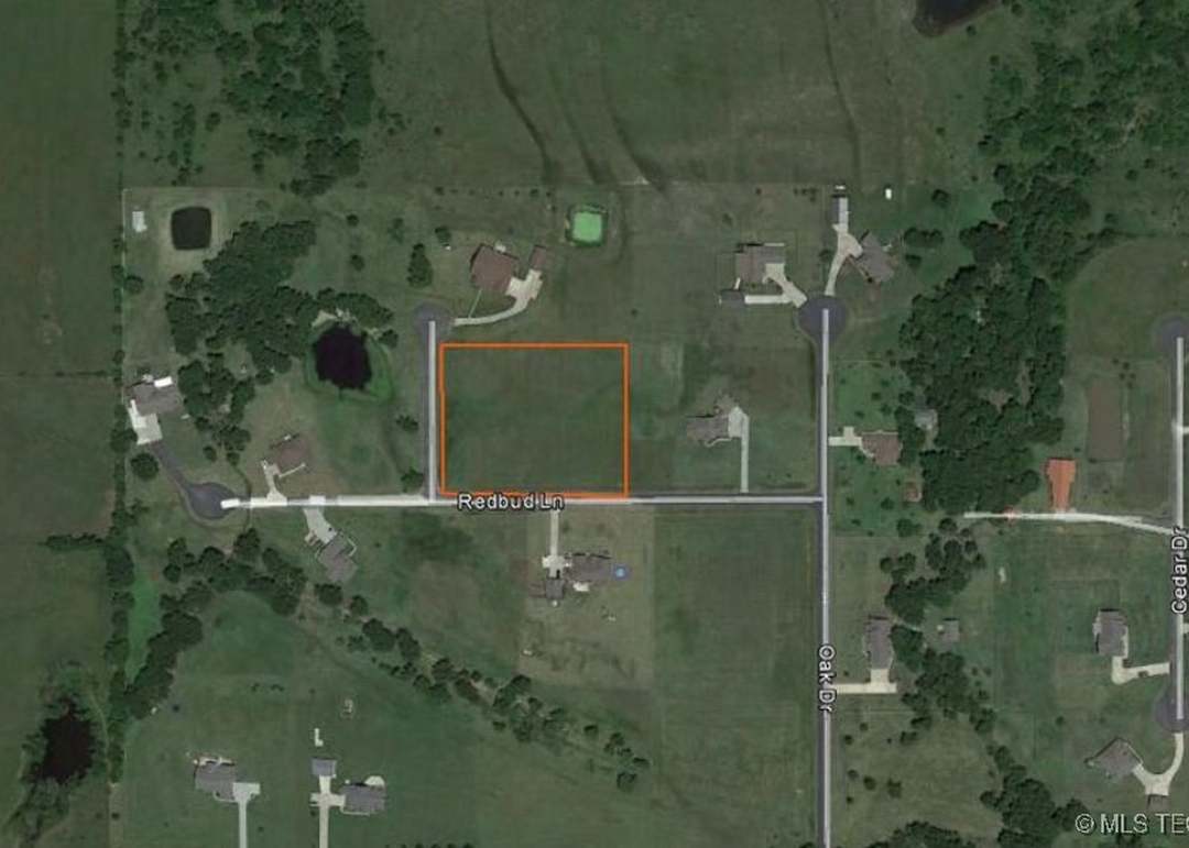 13th St, Morris, OK 74445