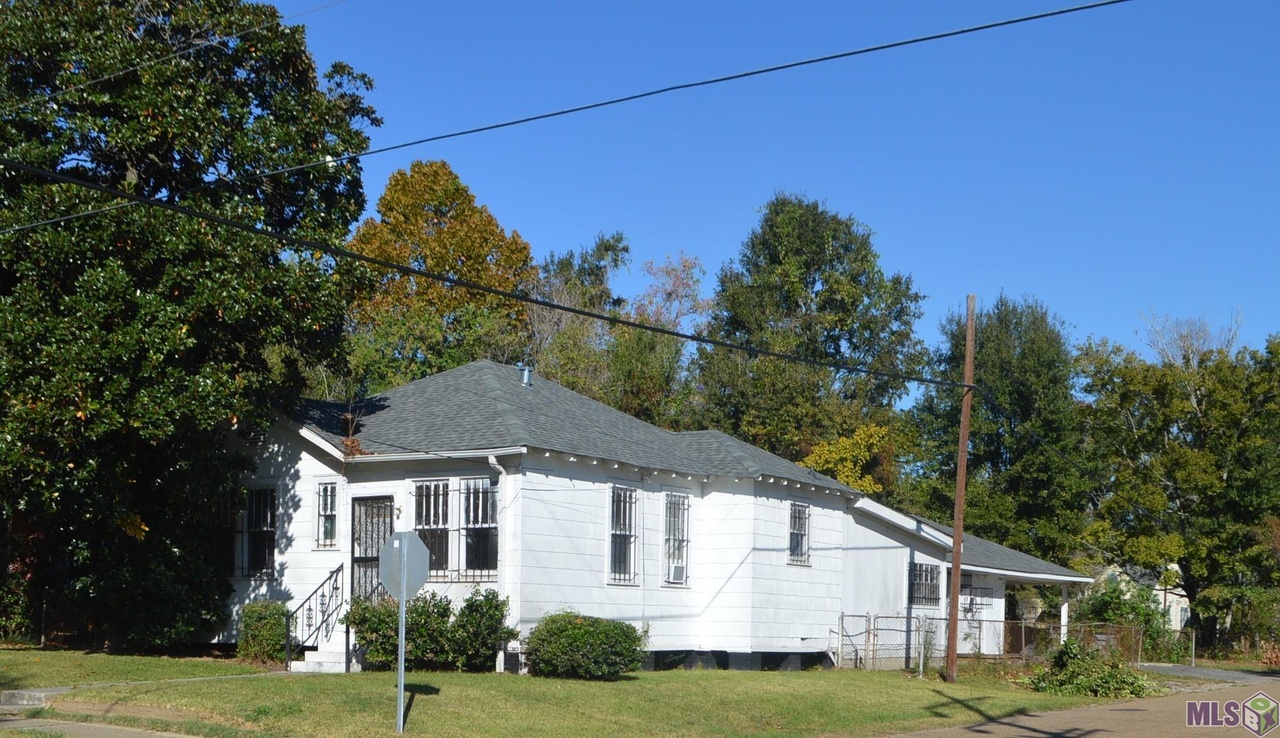 mave　2 mave 2 2965 Iron St Auburn, AL 36832 | MLS 174660