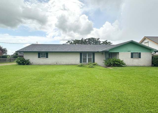 Property at 9496 East Park Ave, Houma, LA 70363, 3 beds, 2 baths