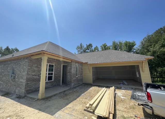 Property at 18014 Sunfield Dr, Greenwell Springs, LA 70739, 4 beds, 3 baths