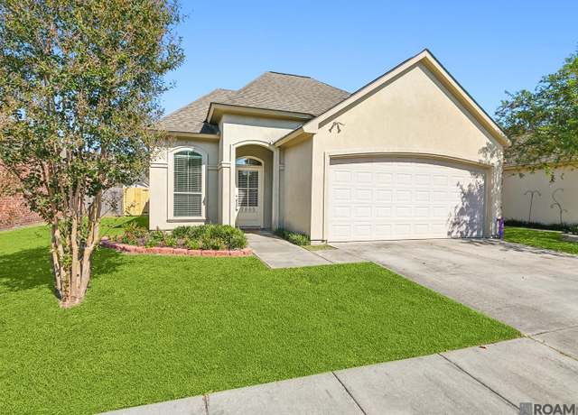 Property at 7905 Seville Ct, Baton Rouge, LA 70820, 3 beds, 2 baths