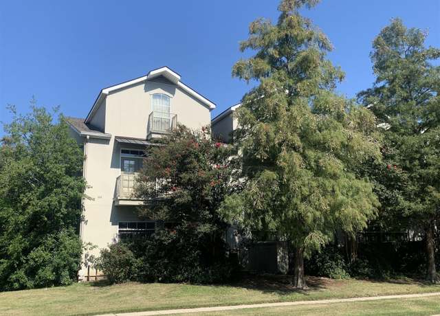 Property at 352 E Boyd Dr #204, Baton Rouge, LA 70808, 3 beds, 3 baths