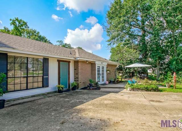 Property at 8113 Perkins Rd, Baton Rouge, LA 70810, 3 beds, 2 baths