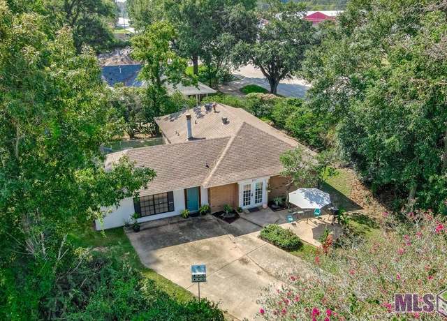 Property at 8113 Perkins Rd, Baton Rouge, LA 70810, 3 beds, 2 baths