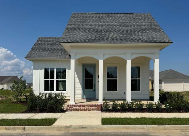 Property at 5127 Stonewater Dr, Gonzales, LA 70737, 3 beds, 2 baths