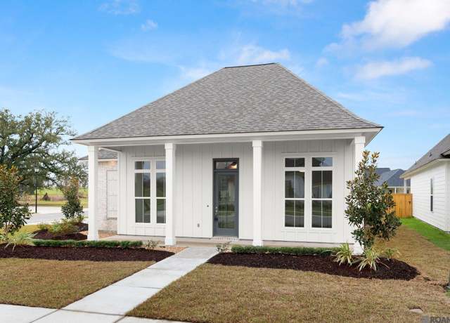 Property at 4470 Boulonnais Ave, Baton Rouge, LA 70820, 4 beds, 2 baths