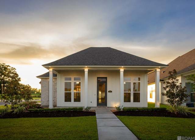 Property at 4470 Boulonnais Ave, Baton Rouge, LA 70820, 4 beds, 2 baths