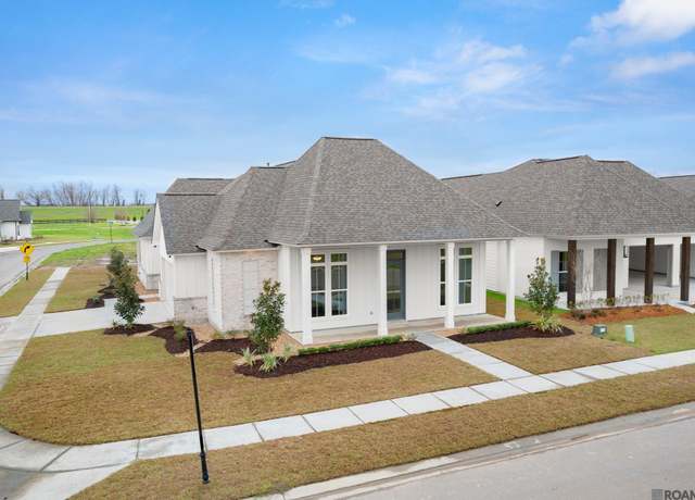 Property at 4470 Boulonnais Ave, Baton Rouge, LA 70820, 4 beds, 2 baths