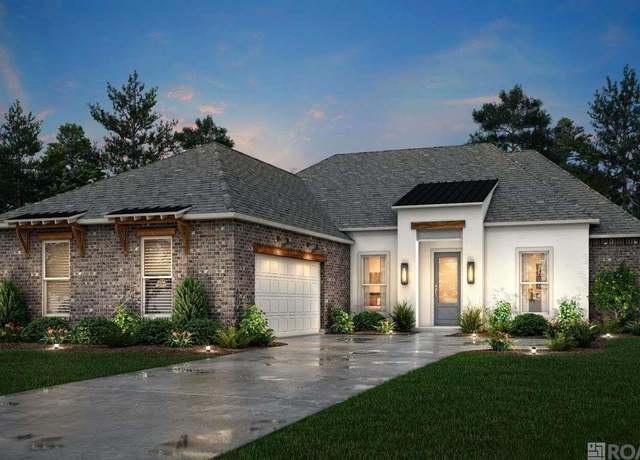 Property at 9904 Oak Colony Blvd, Baton Rouge, LA 70817, 4 beds, 3 baths