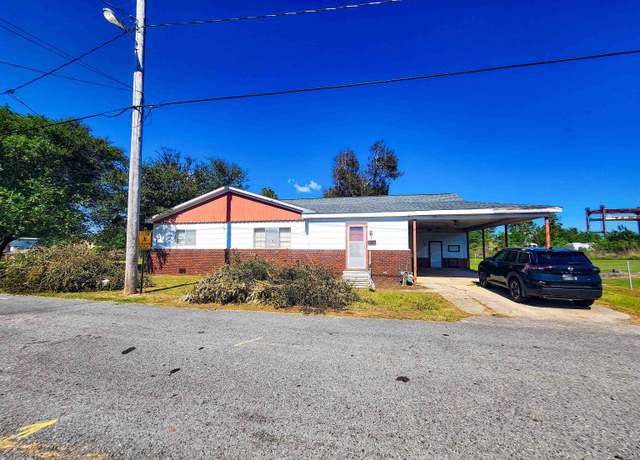Property at 130 Dursette St, Golden Meadow, LA 70357, 3 beds, 2 baths