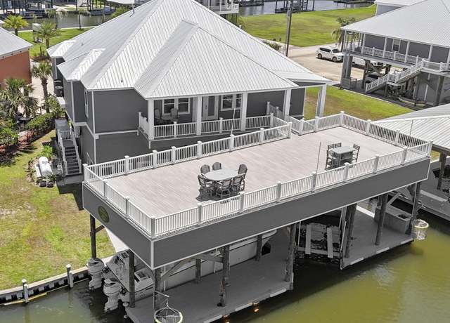 Property at 38 Bird Reef Ct, Grand Isle, LA 70358, 4 beds, 4 baths