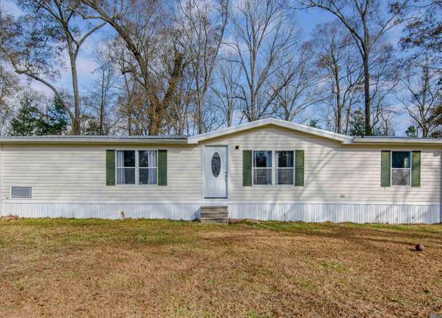 Property at 15333 White Oak Run Dr, Pride, LA 70770, 3 beds, 2 baths