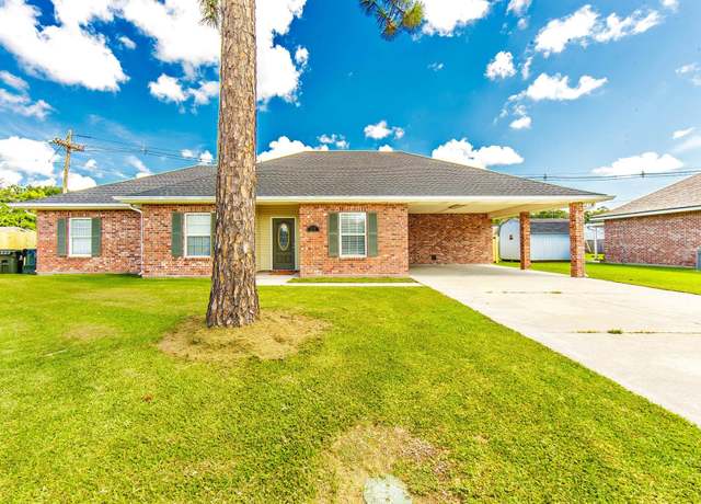 Property at 278 Ciera Dr, Houma, LA 70364, 4 beds, 2 baths