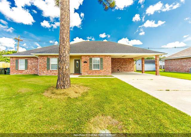 Property at 278 Ciera Dr, Houma, LA 70364, 4 beds, 2 baths