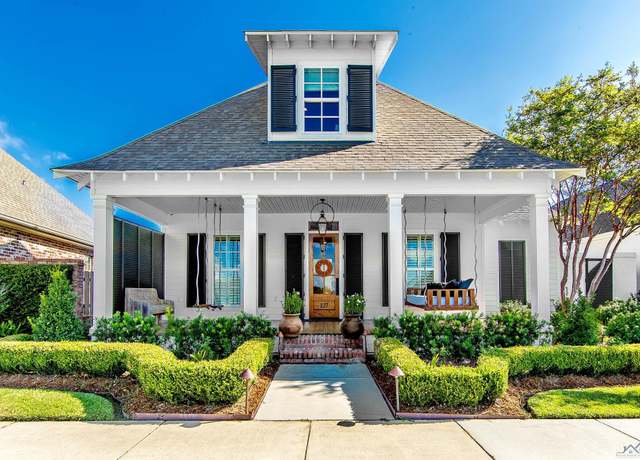 Property at 227 Rue L'amitie, Thibodaux, LA 70301, 4 beds, 3 baths