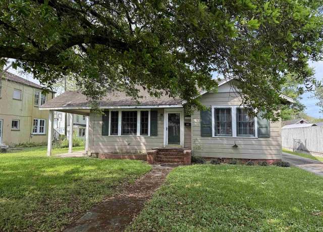 Property at 1025 Second St, Morgan City, LA 70380, 3 beds, 1 bath