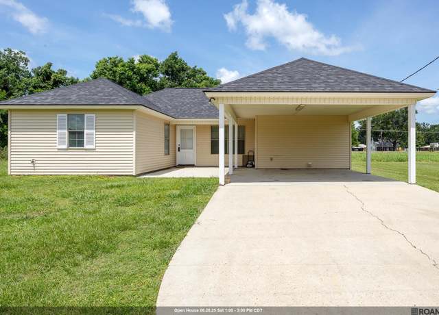 Property at 11319 Peggy St, St Amant, LA 70774, 3 beds, 2 baths