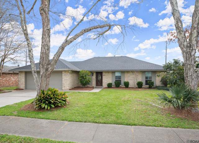 Property at 10445 Ridgely Rd, Baton Rouge, LA 70809, 3 beds, 2 baths