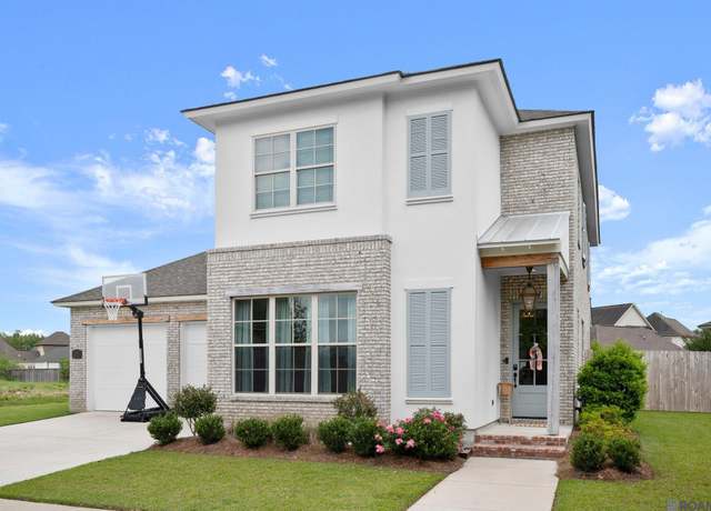 Property at 3580 Spanish Trl, Zachary, LA 70791, 4 beds, 3 baths