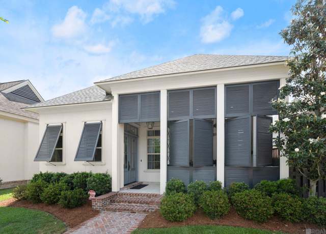Property at 10744 Cane River Dr, Saint George, LA 70810, 5 beds, 3.5 baths