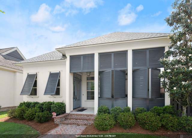 Property at 10744 Cane River Dr, Saint George, LA 70810, 5 beds, 3.5 baths