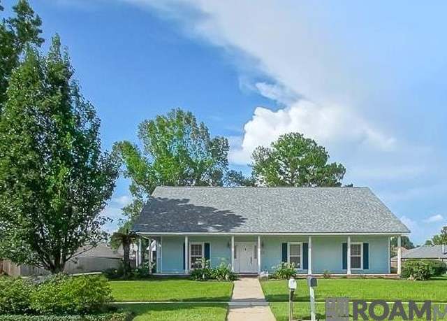 Property at 14031 Gattinburg Ave, Baton Rouge, LA 70817, 4 beds, 2 baths