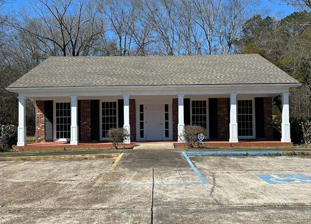 Property at 14869 N La Hwy 61, St Francisville, LA 70775, 2 beds, 2 baths