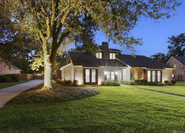 Property at 627 Highland Oaks Dr, Baton Rouge, LA 70810, 4 beds, 2 baths