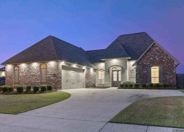 Property at 13323 Brookcrest Dr, Walker, LA 70785, 4 beds, 3 baths