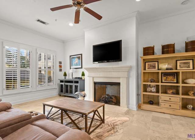 Property at 998 Stanford Ave #201, Baton Rouge, LA 70808, 2 beds, 2 baths