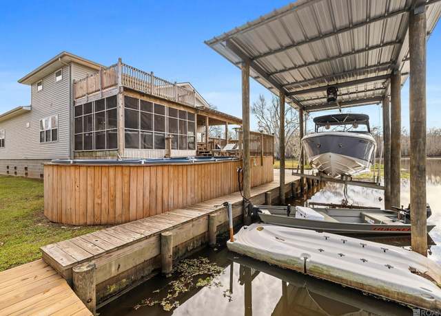 Property at 31643 Shelton Dr, Springfield, LA 70462, 4 beds, 3 baths