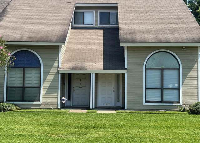 Property at 13065 Briar Hollow Ave #7, Baton Rouge, LA 70810, 2 beds, 2 baths