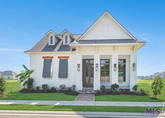 Property at 2854 Saint Michael Ave, Gonzales, LA 70737, 3 beds, 2.5 baths