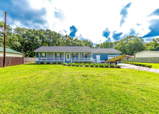 Property at 2018 Bull Run Rd, Schriever, LA 70395, 3 beds, 3 baths