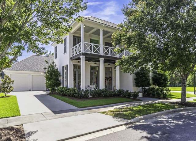 Property at 4814 Mimosa St, Baton Rouge, LA 70808, 5 beds, 4.5 baths