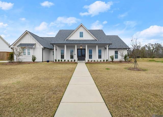 Property at 43541 Collyns Cv, Prairieville, LA 70769, 4 beds, 2.5 baths