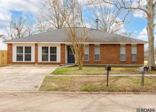 Property at 13701 Gentilly Ct, Baton Rouge, LA 70810, 3 beds, 2 baths