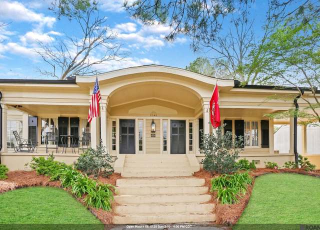 Property at 2340 Government St, Baton Rouge, LA 70806, 4 beds, 2.5 baths