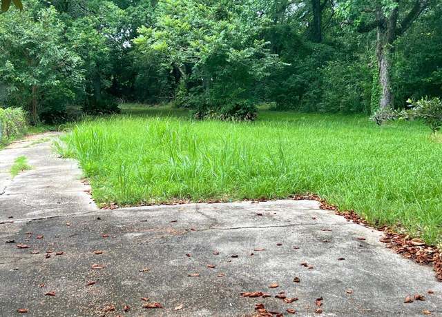 Property at 2436 Balis Dr, Baton Rouge, LA 70808