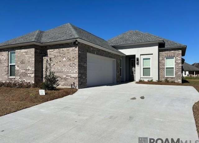 Property at 2921 Creekmere Ln, Baton Rouge, LA 70810, 4 beds, 2 baths