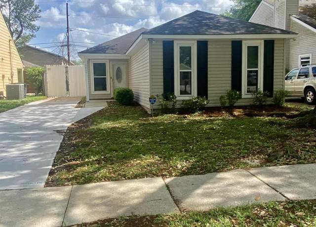Property at 1835 Fountain Ave, Baton Rouge, LA 70810, 2 beds, 2 baths
