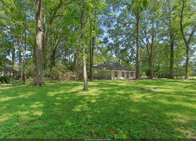 Property at 16231 Fulwar Skipwith Rd, Baton Rouge, LA 70810, 3 beds, 2.5 baths