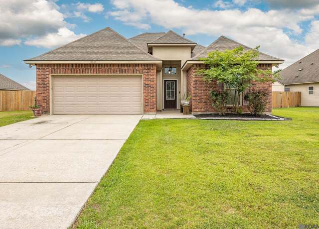 Property at 14240 Caribbean Dr, Gonzales, LA 70737, 3 beds, 2 baths