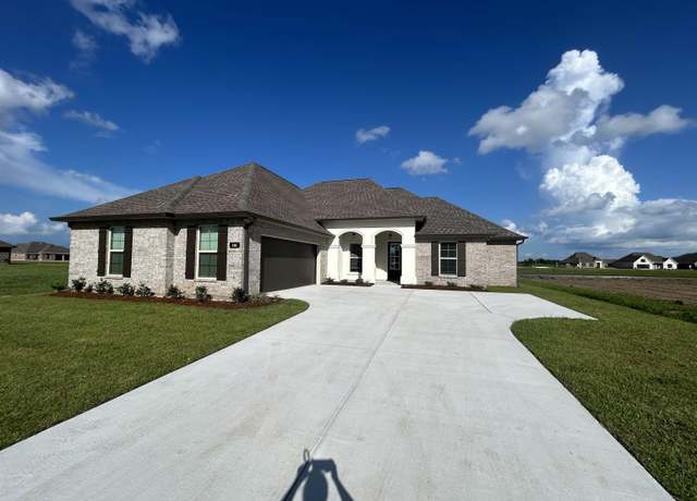 Property at 146 Spring Grove Loop, Thibodaux, LA 70301, 4 beds, 3 baths